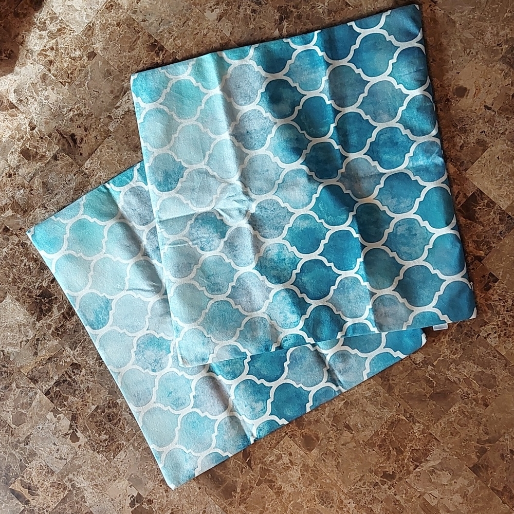 2 throw pillow cases, new